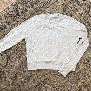 Barry's x Lululemon grey longsleeve